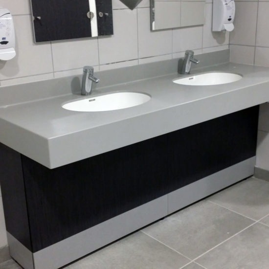 SANITAIRES COLLECTIFS BUREAUX - BFPRO CORIAN®